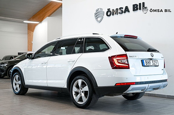 Skoda Octavia Scout 5 of 5