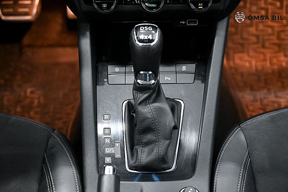 Skoda Octavia Scout 14 of 20