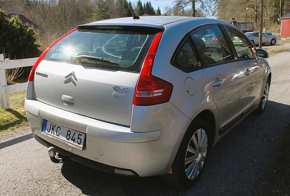 Citroen C4 2 of 4