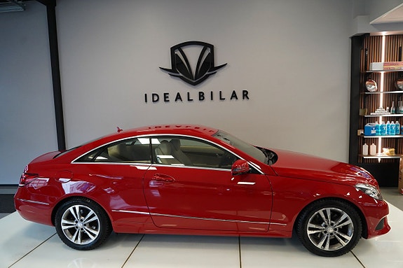 Mercedes-Benz E250 2 of 5