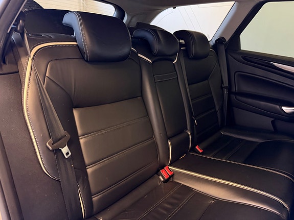 Ford Mondeo 10 of 13