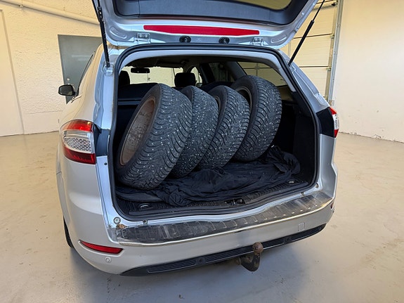 Ford Mondeo 5 of 13