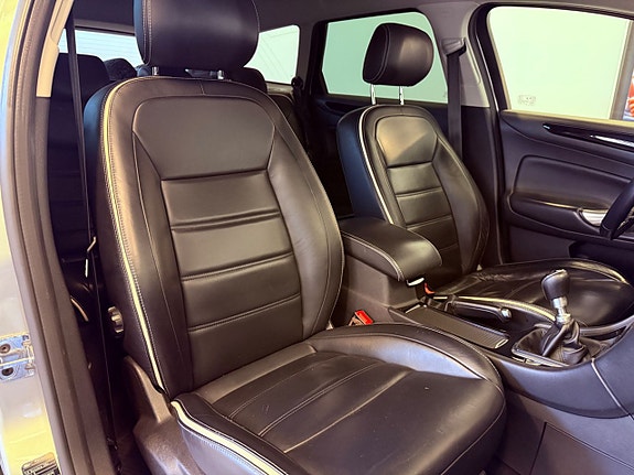 Ford Mondeo 7 of 13