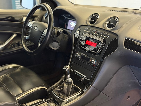 Ford Mondeo 7 of 13