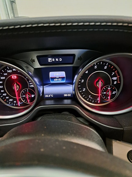 Mercedes-Benz SL400 24 of 25