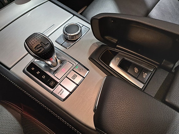 Mercedes-Benz SL400 14 of 25