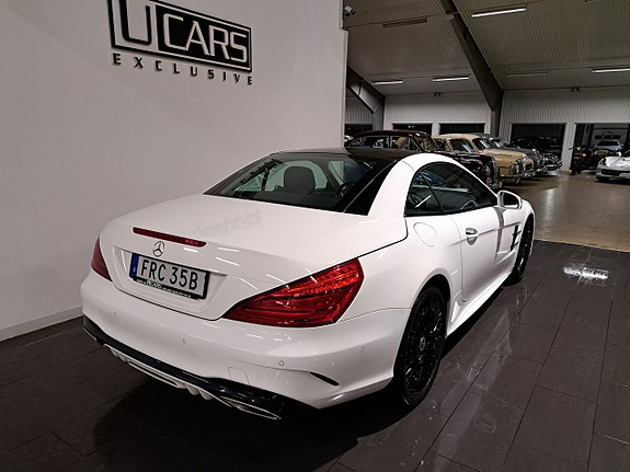 Mercedes-Benz SL400 5 of 25