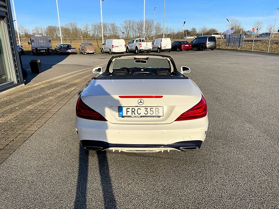 Mercedes-Benz SL400 5 of 5