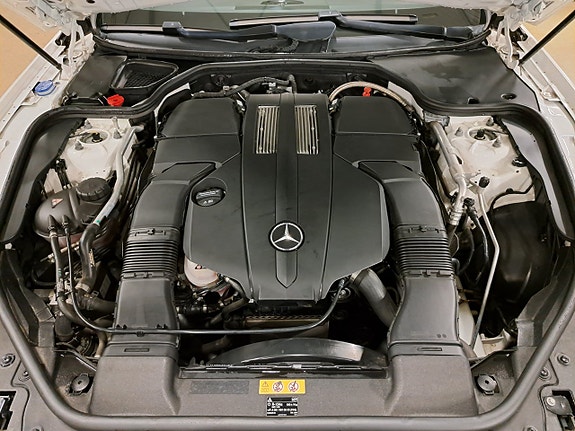 Mercedes-Benz SL400 25 of 25