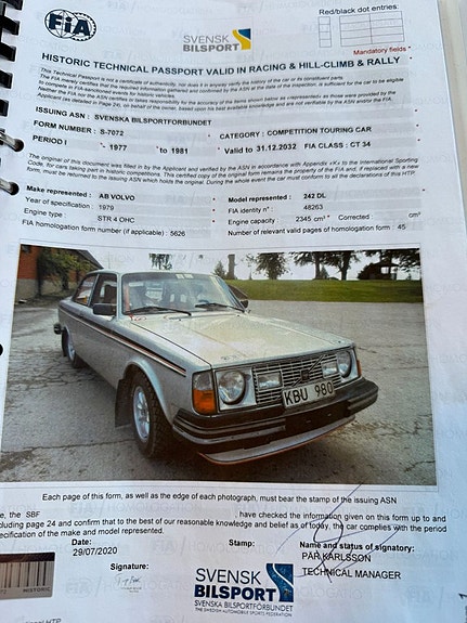 Volvo 242 24 of 24