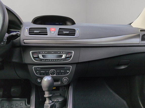 Renault Megane 22 of 28