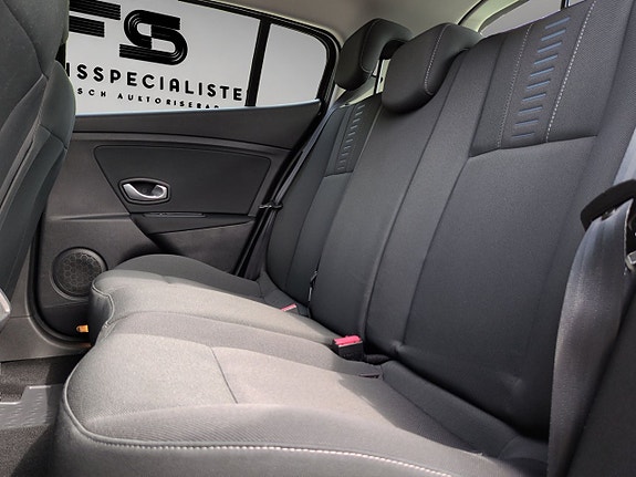 Renault Megane 15 of 28