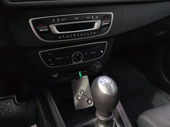 Renault Megane 24 of 28