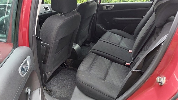Peugeot 307 14 of 16