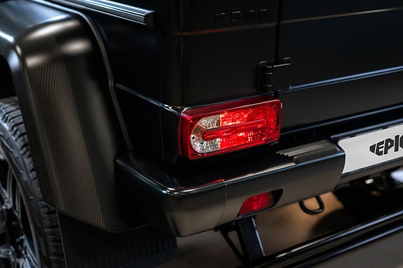 Mercedes-Benz G500 9 of 27