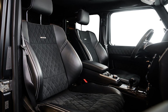 Mercedes-Benz G500 26 of 27
