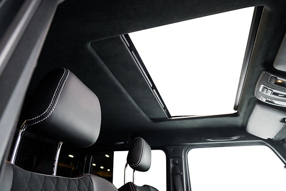 Mercedes-Benz G500 27 of 27
