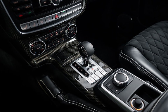 Mercedes-Benz G500 20 of 27