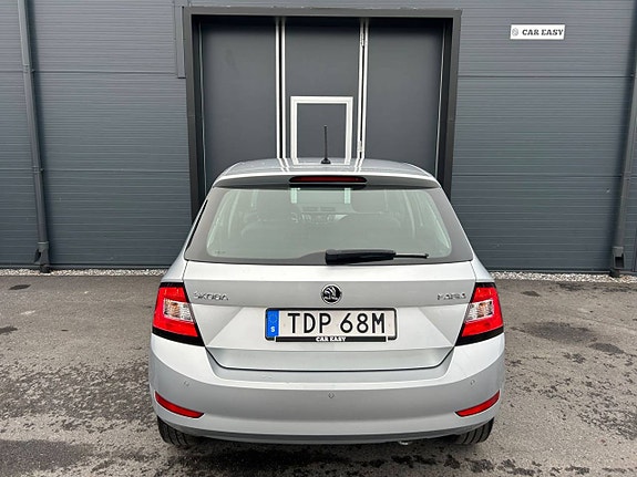 Skoda Fabia 10 of 26