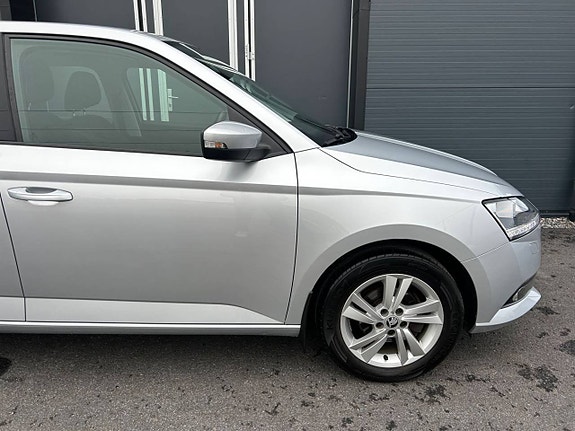 Skoda Fabia 5 of 5