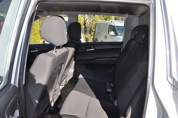 SsangYong Actyon Sports 9 of 16