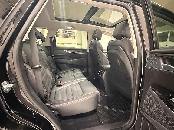 Maxus Euniq 6 18 of 24