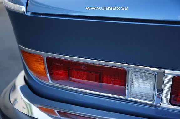 BMW 3.0 CSI 4 of 5
