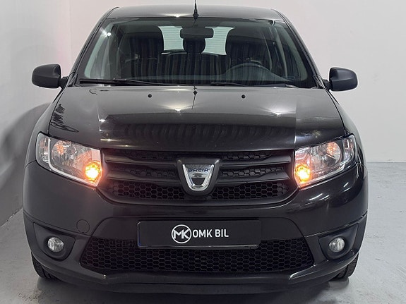 Dacia Sandero 7 of 19