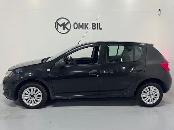 Dacia Sandero 5 of 5