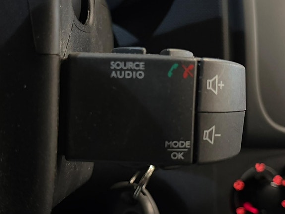 Dacia Sandero 16 of 19