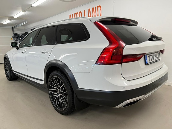 Volvo V90 Cross Country 5 of 5