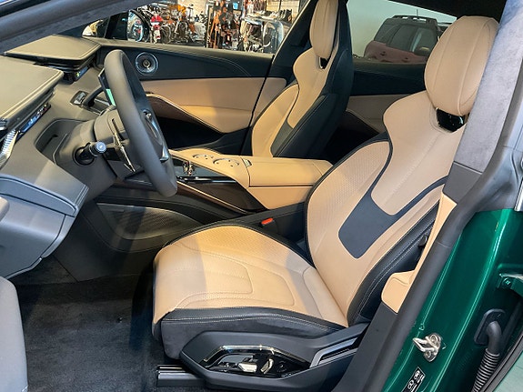 Lotus Eletre 11 of 18