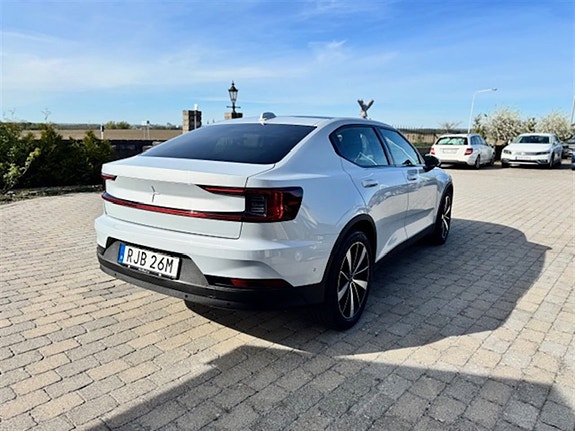 Polestar 2 3 of 8