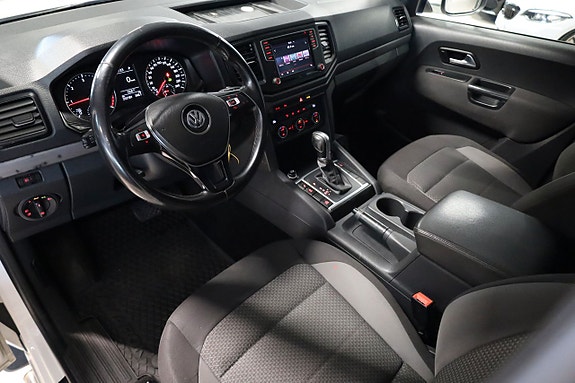 Volkswagen Amarok 10 of 19