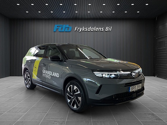 Opel Grandland X 8 of 15