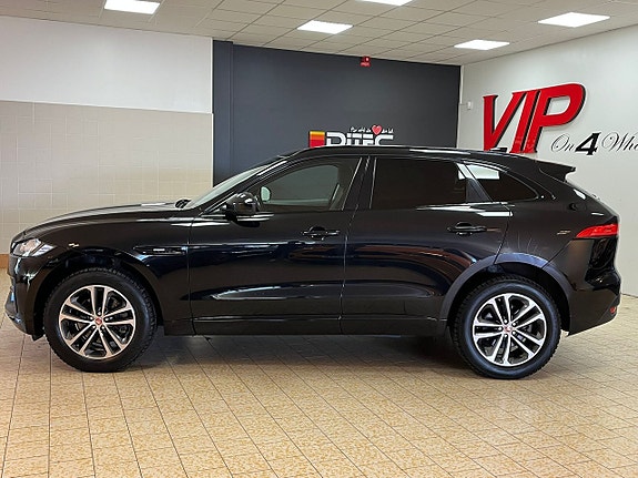 Jaguar F-PACE 3 of 25