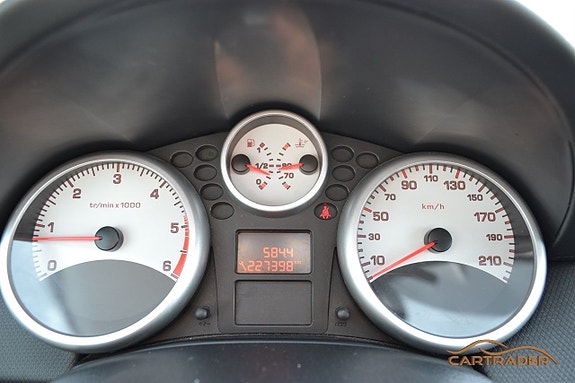 Peugeot 207 12 of 14