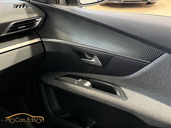Peugeot 3008 17 of 18