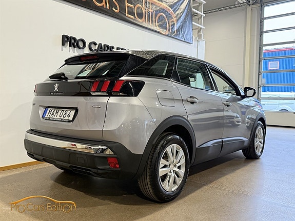 Peugeot 3008 4 of 5