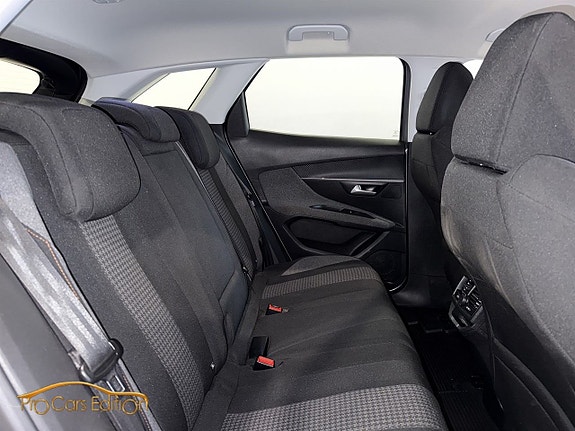 Peugeot 3008 8 of 18