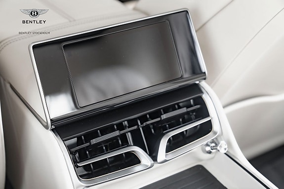 Bentley Flying Spur 26 of 26