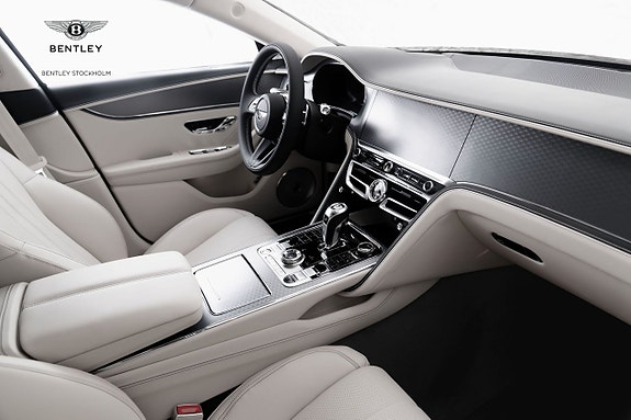 Bentley Flying Spur 10 of 26
