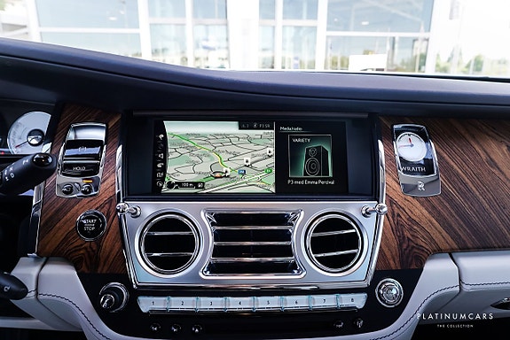 Rolls Royce Wraith 9 of 25