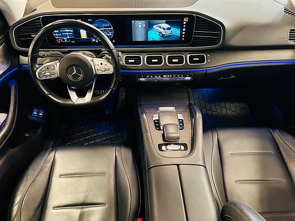 Mercedes-Benz GLE300 d 7 of 28