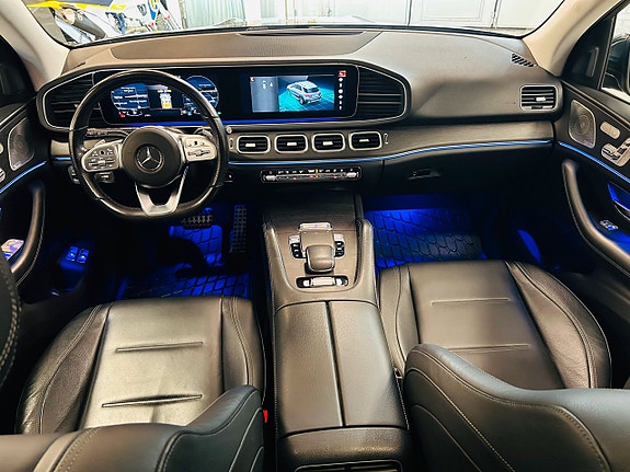 Mercedes-Benz GLE300 d 9 of 28