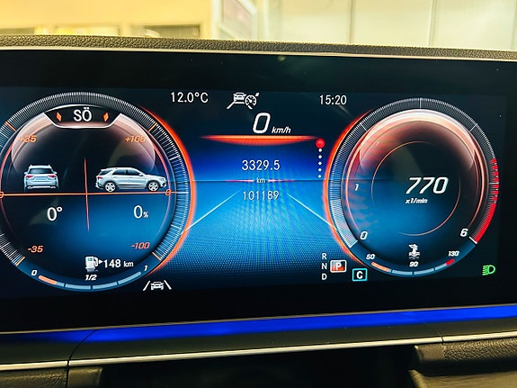 Mercedes-Benz GLE300 d 20 of 28