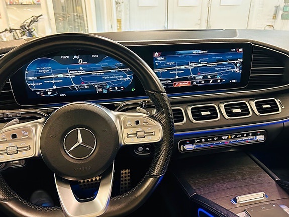 Mercedes-Benz GLE300 d 10 of 28
