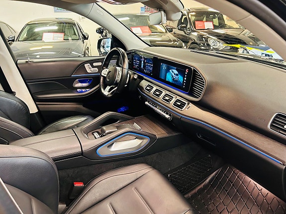Mercedes-Benz GLE300 d 12 of 28