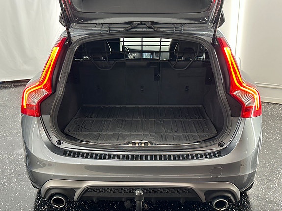 Volvo V60 7 of 27