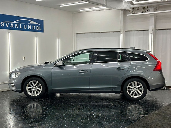 Volvo V60 4 of 27